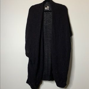 LONG BLACK OVERSIZED KNIT CARDIGAN